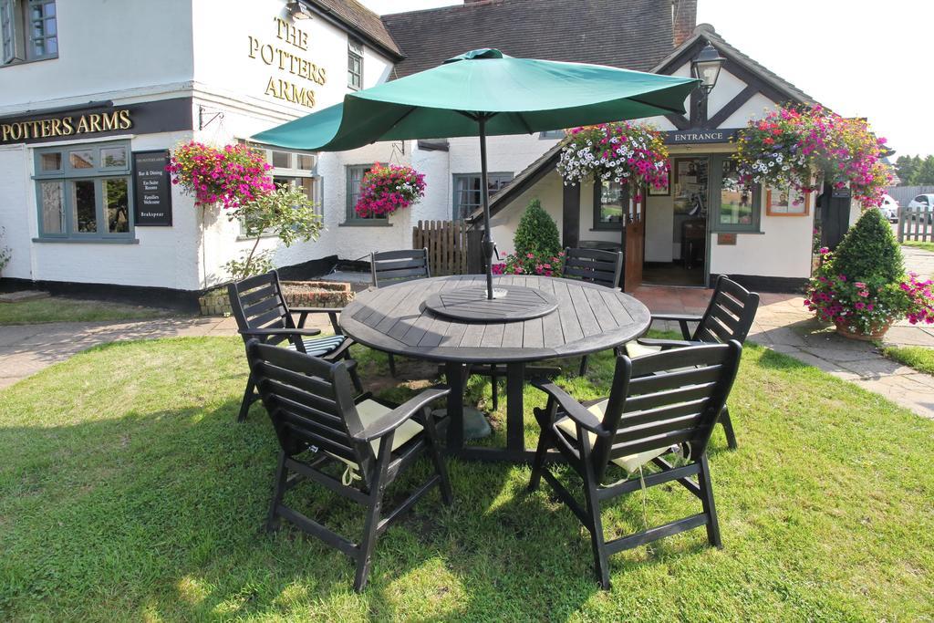 The Potters Arms Hotel Amersham Exterior foto